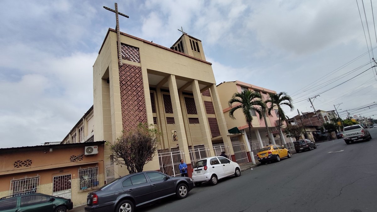 Padre Patricio Sánchez muere tras accidente en el sur de Guayaquil: Los datos no conocidos